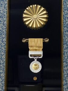 深澤先生_黄綬褒章